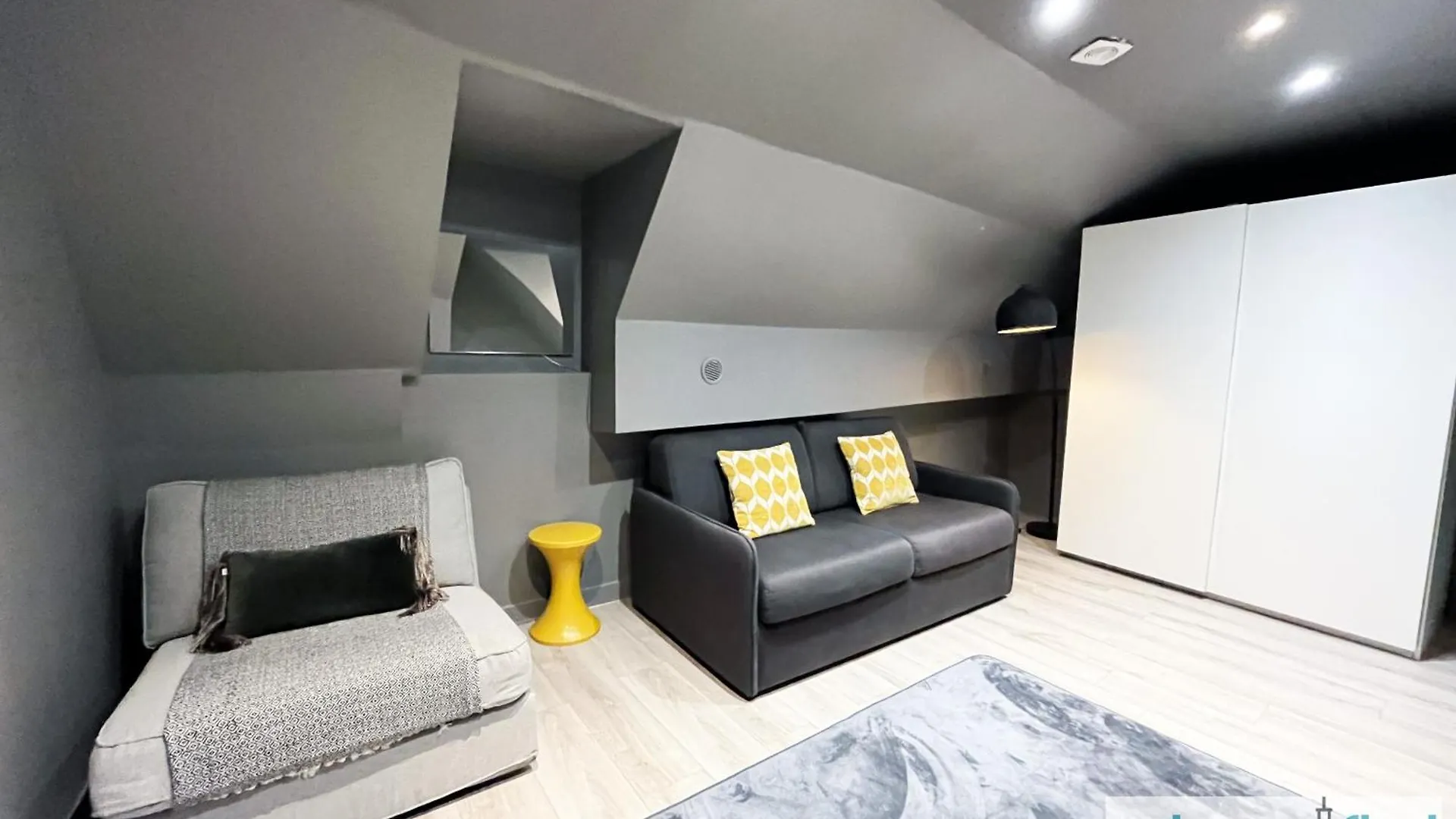 Apartment Urban Flat 05 - Spacious 1 Bedroom Parisian Flat Paris